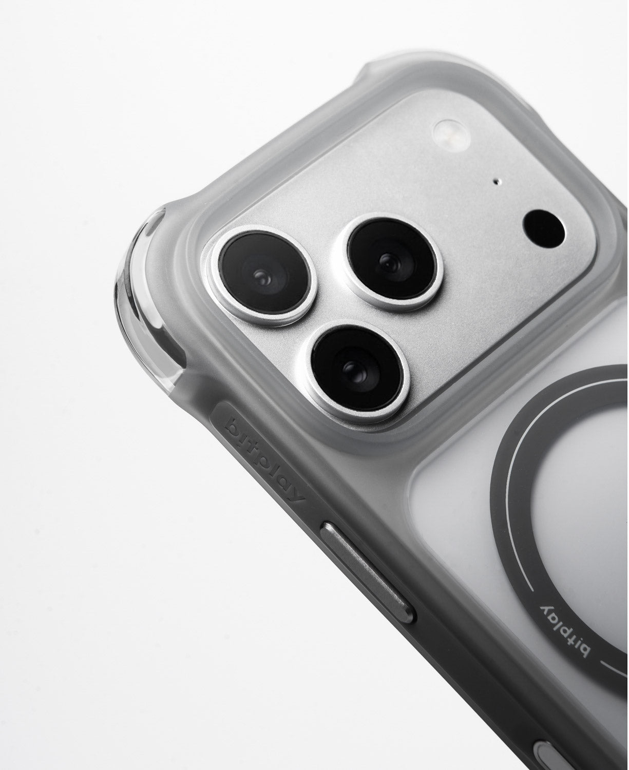 磁吸四角氣囊殼 for iPhone 18/17 Pro