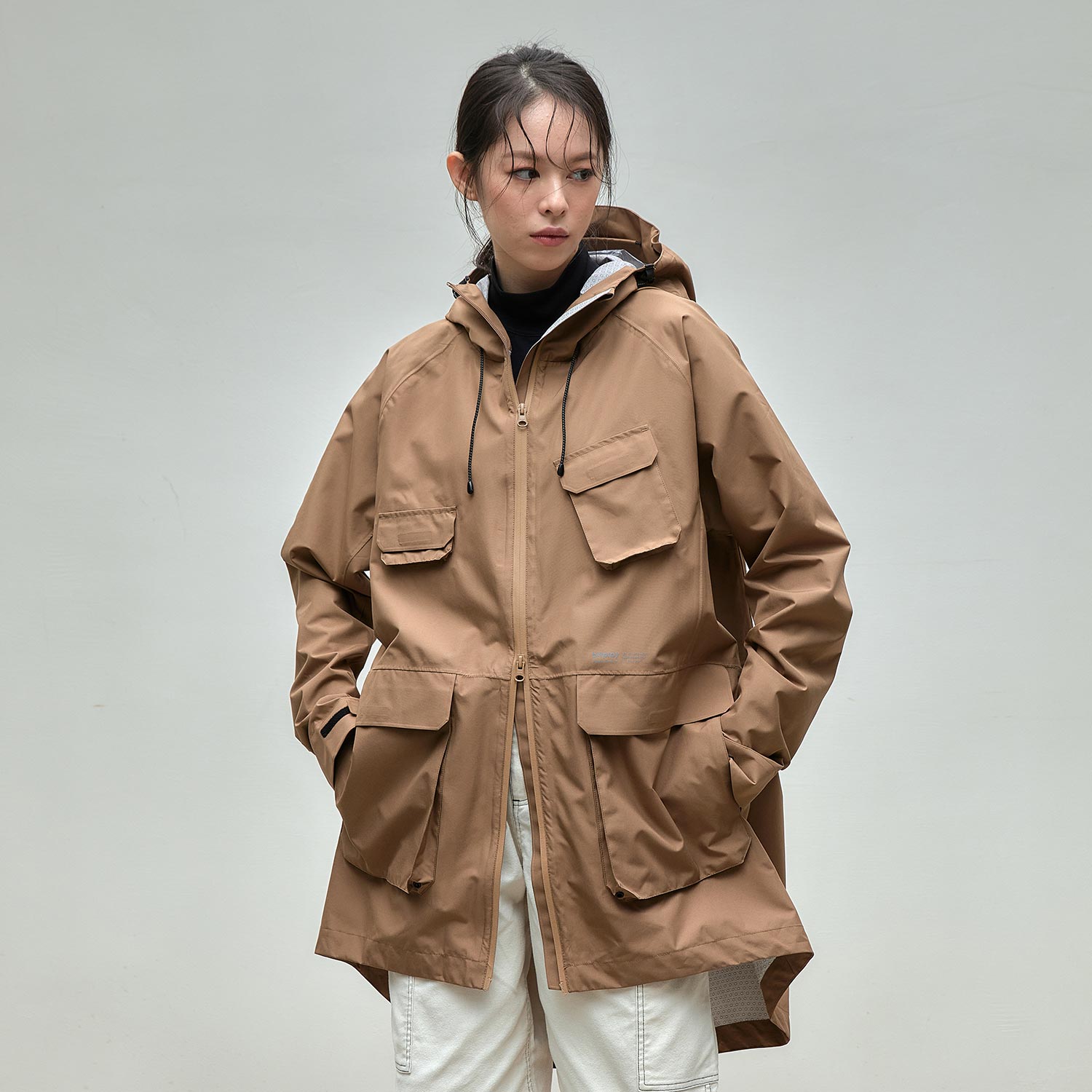 All-Weather Wander Coat 全天候防水輕量風雨衣 沙色